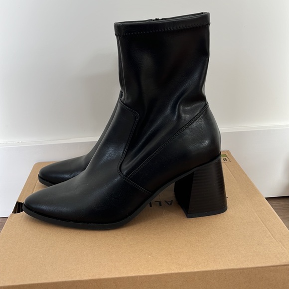 Call It Spring booties - Picture 2 of 4